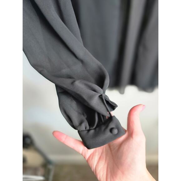 Malbe NWT shear top size Medium Black - Picture 4 of 5